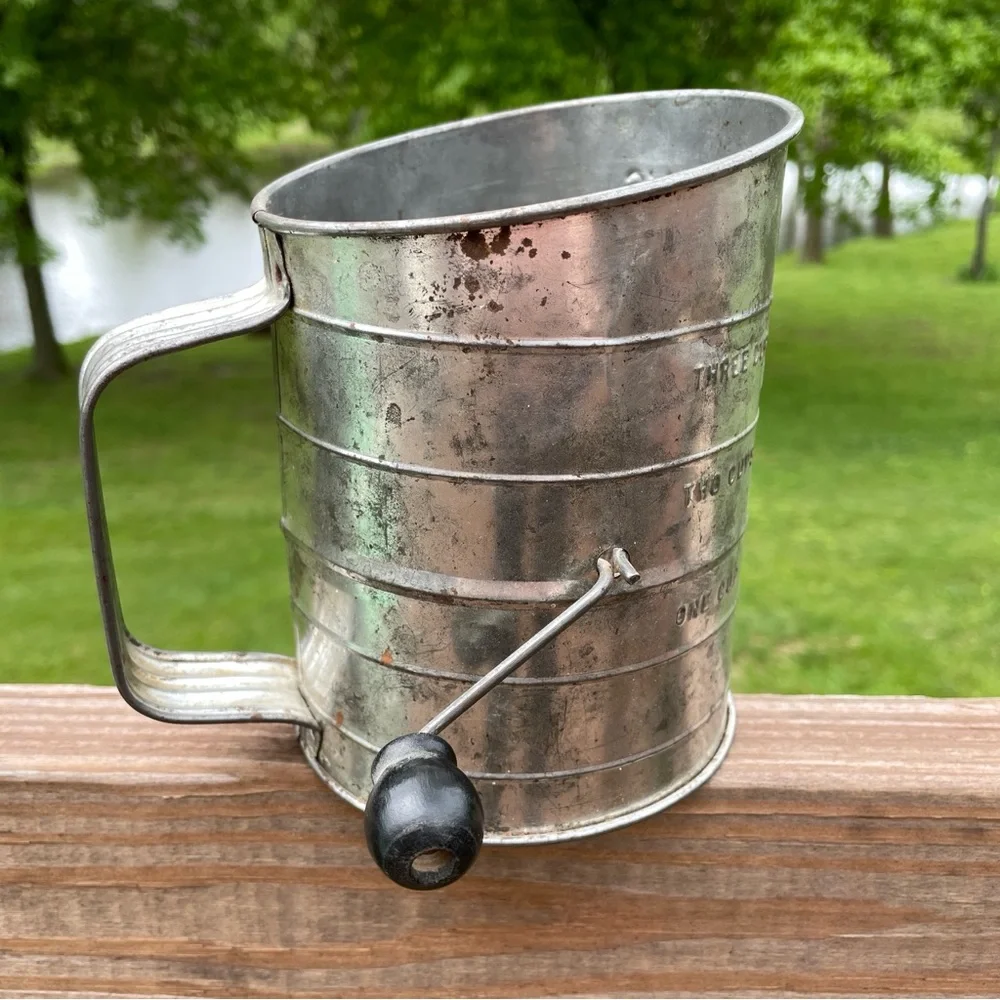 Vintage Bromwell's 3 Three Cup Flour Measuring Sifter Black Wood Handle USA
